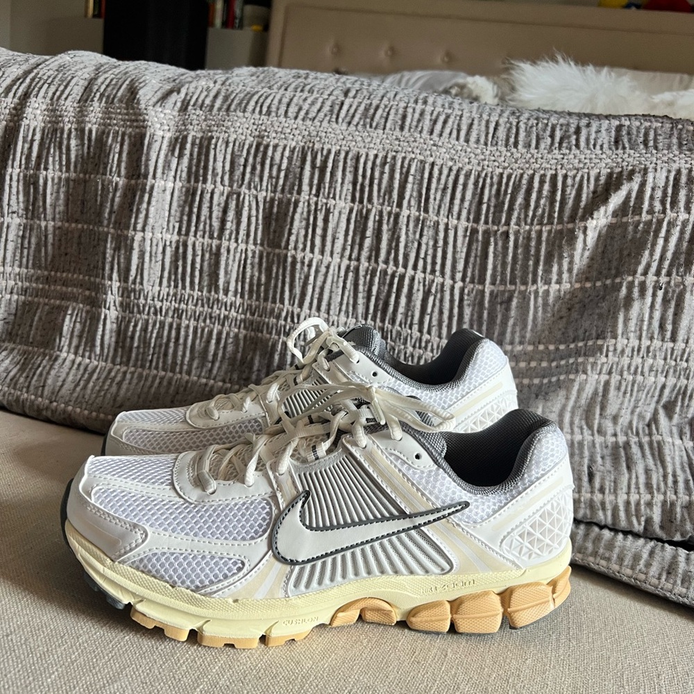 Nike Women's Athletic Shoes White and Black